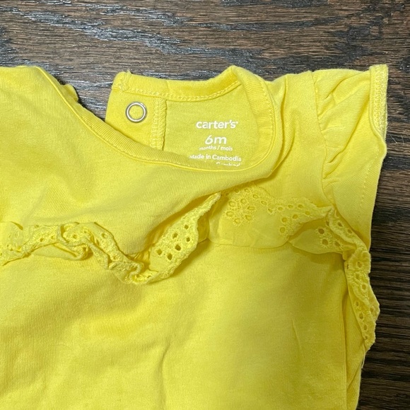 2 Short Sleeve Baby Tees & 1 Short Sleeve Bodysuit, Carter’s, 6m - Picture 2 of 5